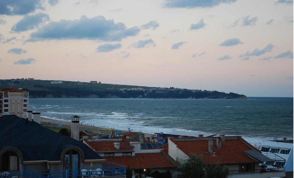 Guest House Lazur Obzor Rum bild